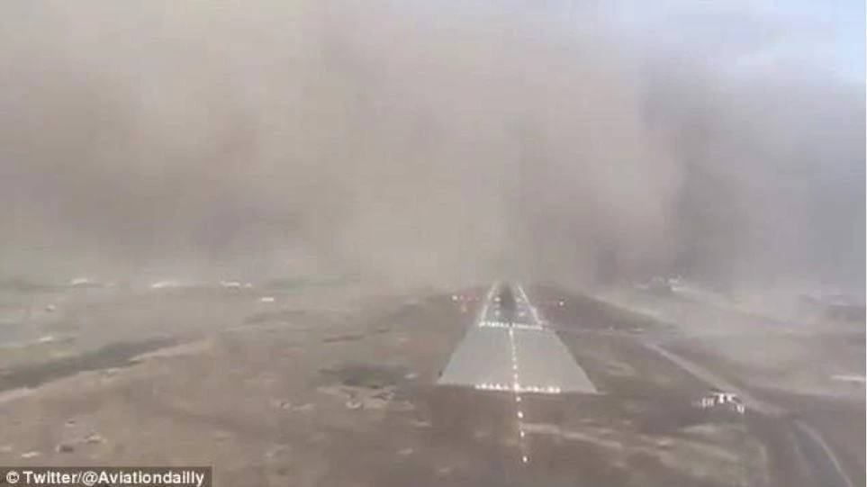 Προσγείωση Αirbus A320 μέσα σε ανεμοθύελλα στη Σαουδική Αραβία – Εντυπωσιακό βίντεο